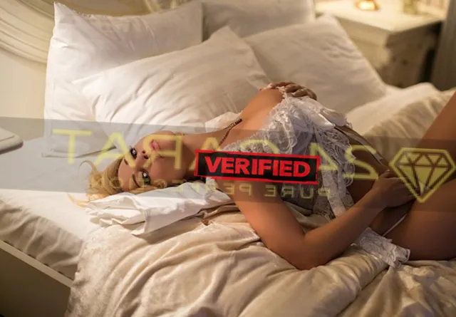 Britney anal Erotic massage Erpe