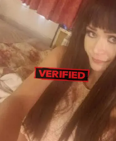Bailey Sexmaschine Prostituierte Varsenare